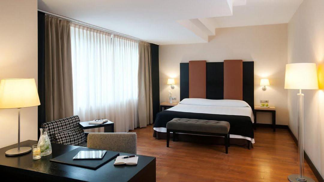 Hotel Rivo Timisoara Exterior foto